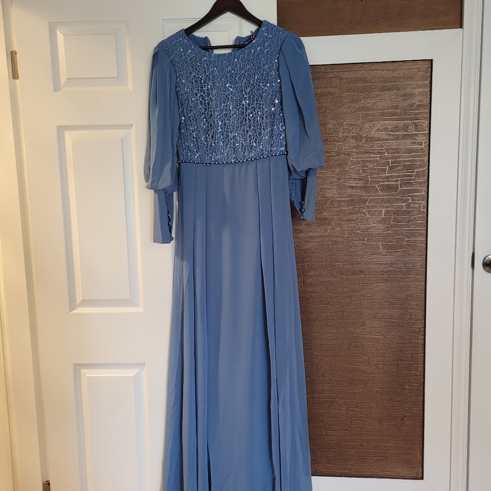 Beautiful maxi dress